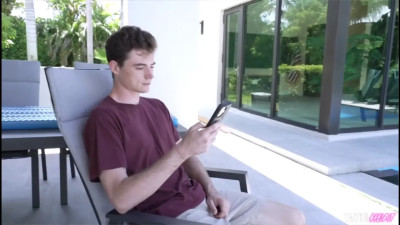 Amiee Cambridge - Alone With Step Mom 18 08 2025