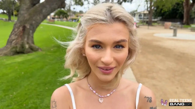 Emma Rosie - Blue Eyed Shaved Pussy Gets Stretched Out 19 08 2025