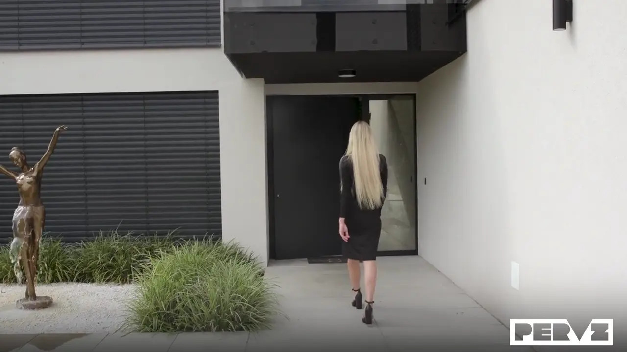 Zlata Shine - Russian MILF Takes Big American Dick At The Spa 28 08 2025 - Watch Latest Porn Video at ePornHome.com for Free.