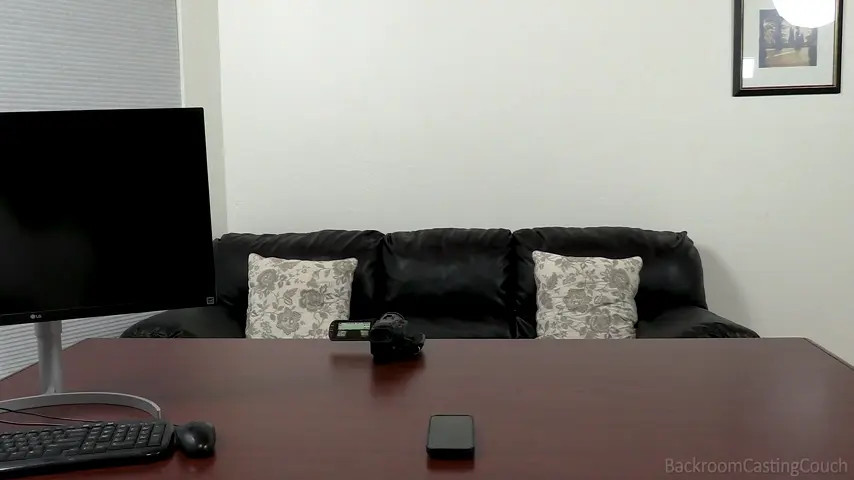 Jenna Beck - Back To The Streets 01 09 2025 - Watch Latest Porn Video at ePornHome.com for Free.