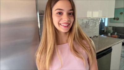 Molly Little - In Bed With Tiny Roommate 05 09 2025