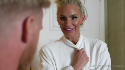 Phoenix Marie - SMOKING HOT BG It Was So Fucking Hot He Even Made Me Squirt