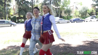 Eva Nyx, Khloe Kingsley - Fuck A Pair Of Twins?! Oh, Behave! 06 09 2025