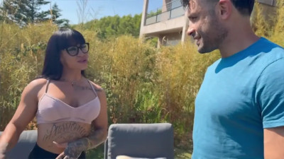 Valentina - The Bombshell Loves To Fuck With Her Students 12 09 2025