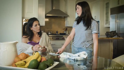 Reagan Foxx, Kenna James, Olivia Jay, Sarah Arabic - Hard Stop Reunion Orgy 16 09 2025