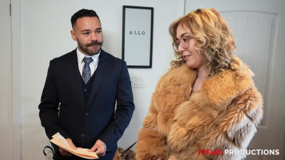 Nicki Hunter - Big Realtor Tiny Ass