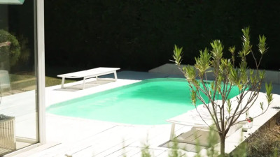 Kitana Lure - Returning The Pleasure