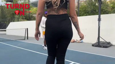 Stephanie Love - MILF Gets Hardcore Tenis Lesson On The Court