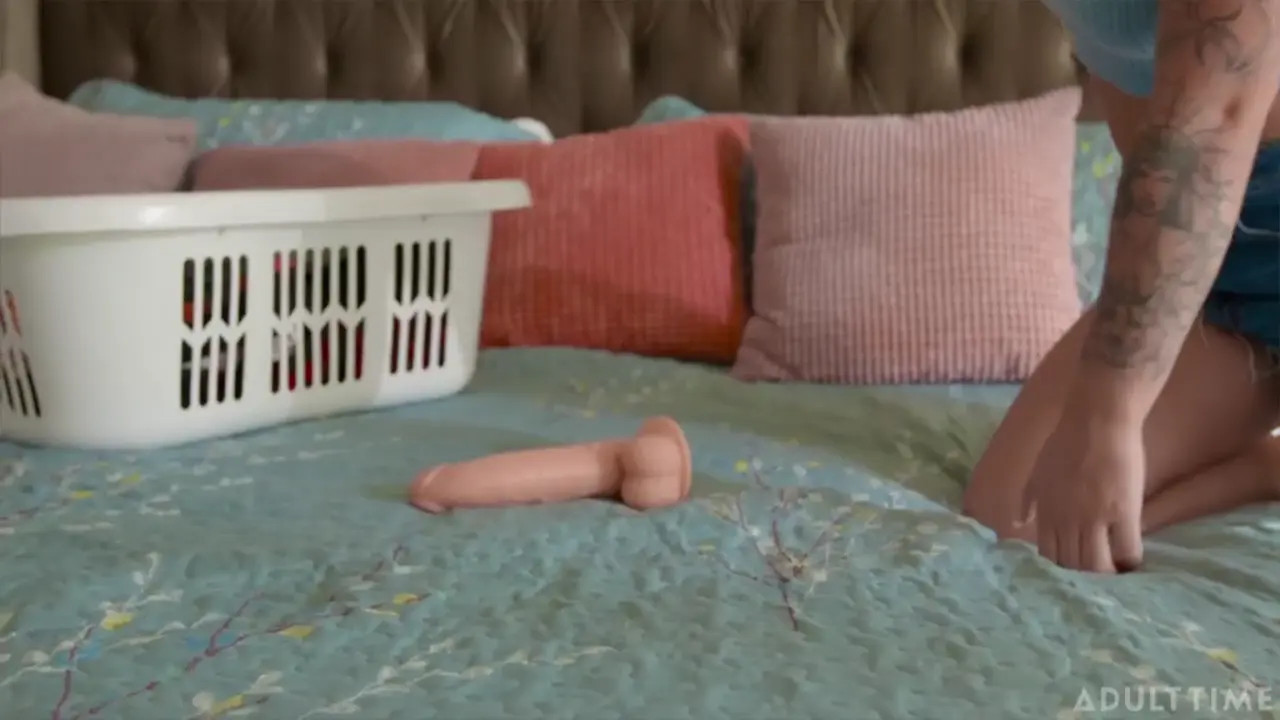 Gypsy Rose - Wanna Try The Real Thing - Watch Latest Porn Video at ePornHome.com for Free.