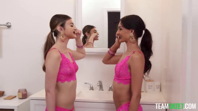 Julia James, Laynee James - Sari Stepsisters Sexy Study Session 07 10 2025