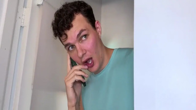 Mellanie Monroe - Spying On Step Mommy