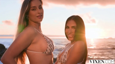 Ambar Lapiedra, Baby Nicols - Beach Babes Have Crazy Foursome 09 10 2025