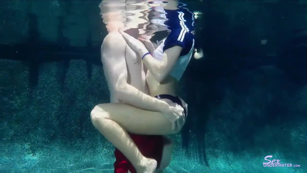 Kenzie Reeves - Sex Under Water Quickie - Watch Latest Porn Video at ePornHome.com for Free.