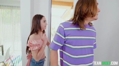 Sydney Paige, Mia River - Your Stepmoms Hot Yoga Technique Will Bring You Great Sex 12 10 2025