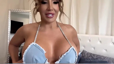 Richelle Ryan - A Cum Filled Bush