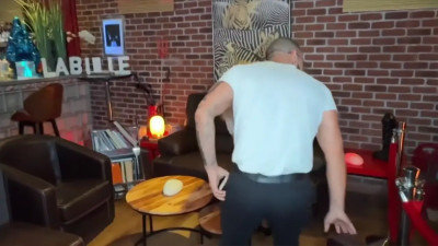 Little Secret - 32 Years Old Sex At The Heart Of His Attention 16 10 2025