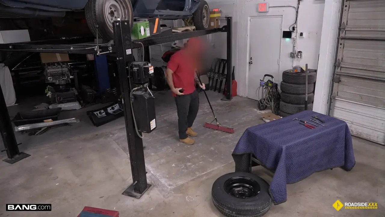 Ember Springs - Ember Springs Busted, Pays Up On The Mechanics Cock 16 10 2025 - Watch Latest Porn Video at ePornHome.com for Free.