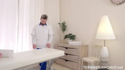 Molly Cute - Rub Me To Orgasm! 23 10 2025