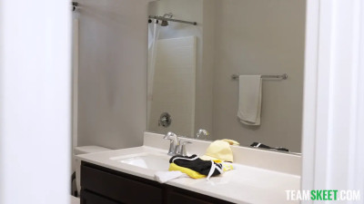 Avery Wilds - My First: Avery Wilds Hates Condoms! It's Time For Her First Anal 25 10 2025