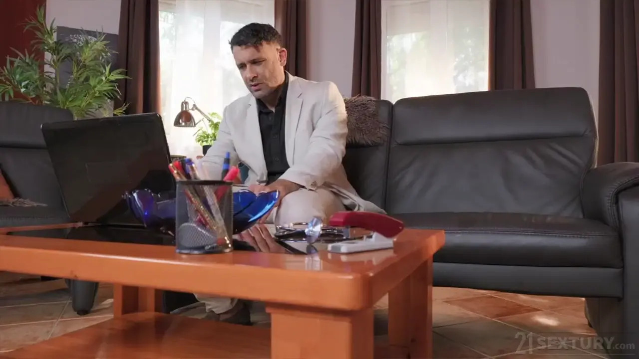 Candee Licious - First Aid Flirtation 25 10 2025 - Watch Latest Porn Video at ePornHome.com for Free.