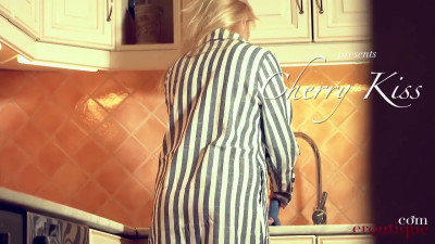 Cherry Kiss - Make Me Squirt Silently In Kitchen Counter