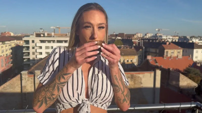 JacquieEtMichelTV Angie 45 Years Old From Montreal 30 10 2025