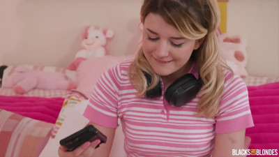 Dez Hansen - Horny For Massive Cock 31 10 2025