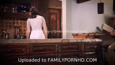 Ellie Nova - Honey 28 10 2025