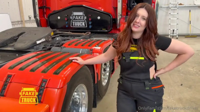 Erin Moore - Fucks A Fake Truck Driver