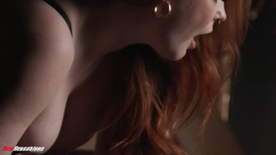 Summer Hart - Explores A Hot Fresh Tighter Entree 01 11 2025