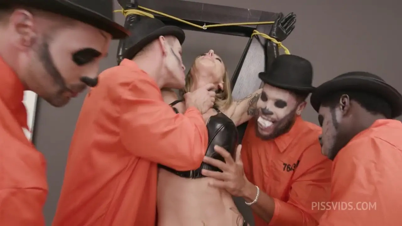 Angie Bloom - ANAL SEX DOLL With WATER SPORTS PROLAPSE - Watch Latest Porn Video at ePornHome.com for Free.