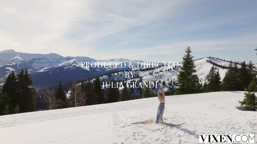 Bella Spark - Beautiful Blonde Bella Has Wild Outdoor Sex 08 11 2025 - Watch Latest Porn Video at ePornHome.com for Free.