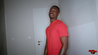 Marika Milani - Italian Babe Meets Freakyt