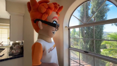 Venus Valencia - Meets Her New Roommate Porn Dude 07 11 2025