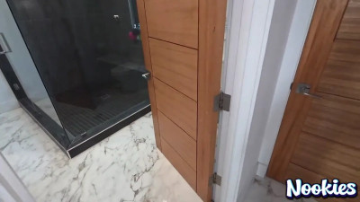 Aleksa Mink - The Americanized Wife 11 11 2025