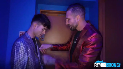 Ronnie Violet - Daddy, I Will Do Anything…Spitroasting My Dirty Stripper Stepdaughter! 14 11 2025