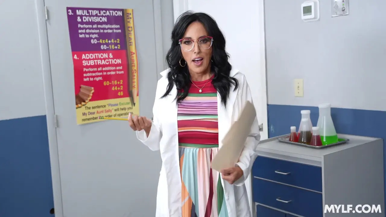 Abi James - Mixing Fluids With The Chemistry Teacher 15 11 2025 - Watch Latest Porn Video at ePornHome.com for Free.