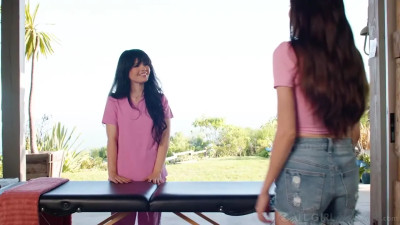 Selena Love, Yhivi - I Never Knew I Could Get This WET 24 11 2025