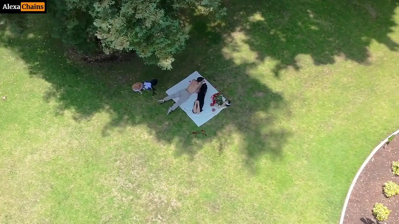 Alexa Chains - Big Ass Amature Latina Babe Public Sex In Garden - Watch Latest Porn Video at ePornHome.com for Free.