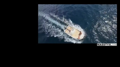 Ambar Lapiedra, Rossa Vaxx