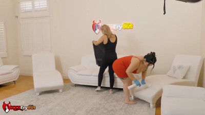 Isis Love, Tokyo Leigh - Cleaing BBC Cock With Thier Pussies