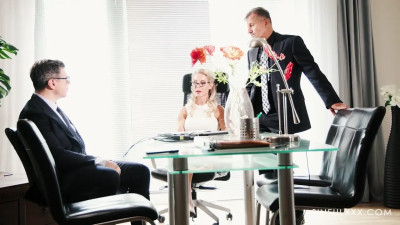 Karina King, Miss Sally - What Happens In The Office 3 28 11 2025