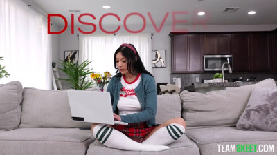 Alexa Chains - Something Inside Me Is Changing… I Tricked Him Into Breeding Me! 29 11 2025