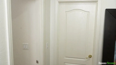 Olivia Madison - Gets Her Fix From Plumber Kris Kixxx 29 11 2025