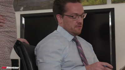 Katie Kinz - Flirty Katie Kinz Gets Lunch On The Boss 03 12 2025