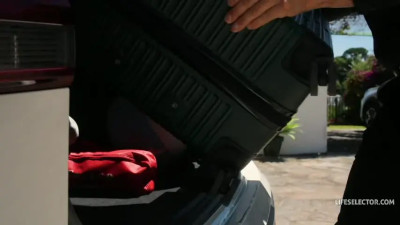 Lia Lin, Candee Licious, Leya Desantis - Temptation Mansion - Paradise With A Price