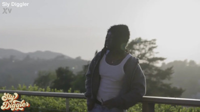 Princess Emily - Oiled Up Ass Is The Perfect Present