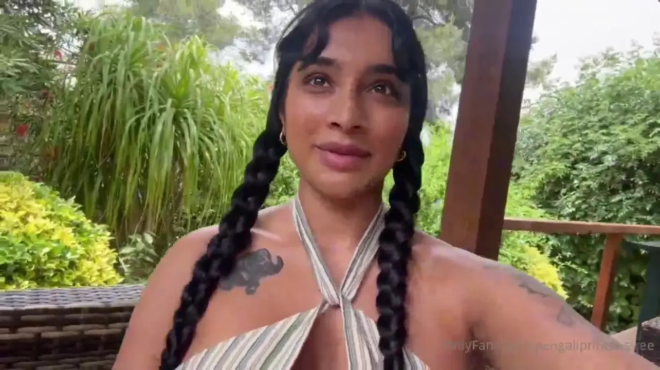 Yasmina Khan - I Got Horny While My Husband Was Cooking And Made Him Fuck Me - Watch Latest Porn Video at ePornHome.com for Free.