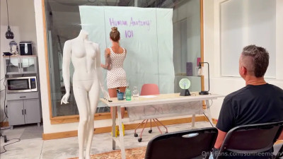 Sunnee Moon - Human Anatomy 101