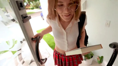Juniper Ren - Nerdy Virgin Sex Lesson From Home Tutor